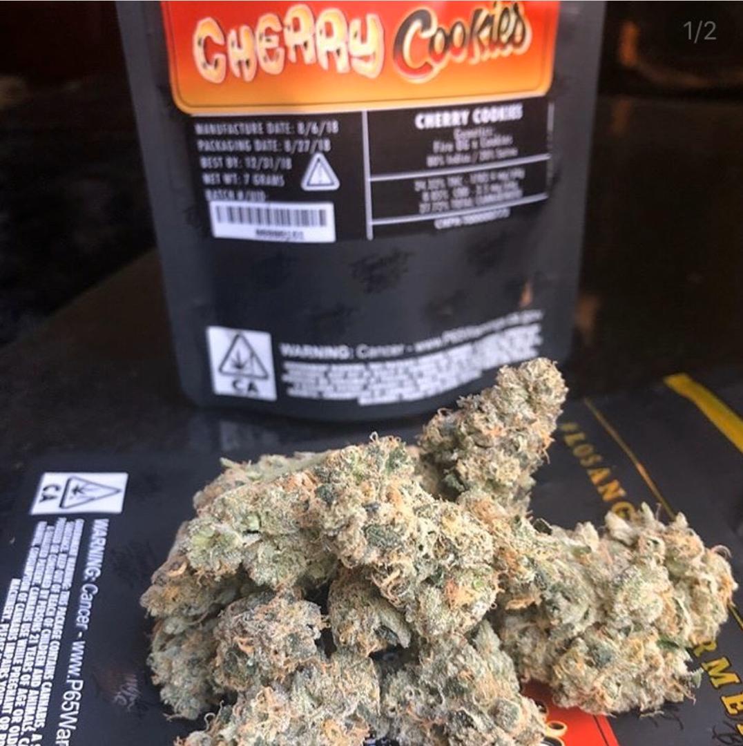 WhatsApp-Image-2019-11-04-at-15.39.39-1.jpeg Buy Jungle Boys Cherry Cookies Strain